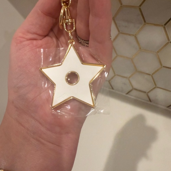 New Dior Gold and White Star keychain or bag charm - Picture 9 of 11